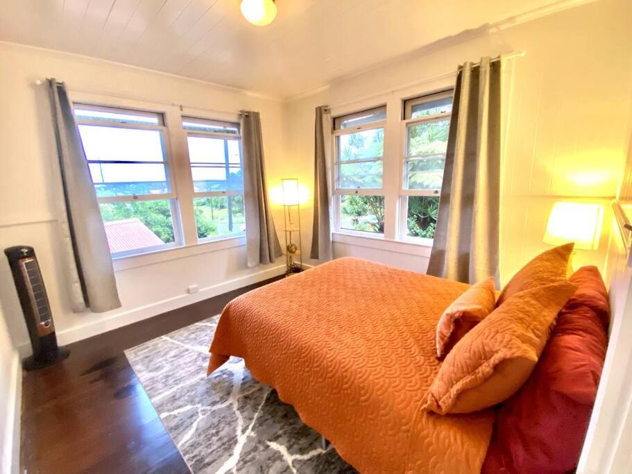 Your Hilo Homebase - Lovely 3 Bedroom In Heart Of Hilo With Ac! Bagian luar foto
