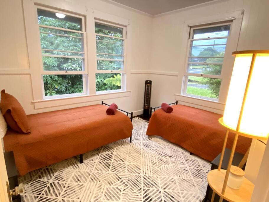 Your Hilo Homebase - Lovely 3 Bedroom In Heart Of Hilo With Ac! Bagian luar foto