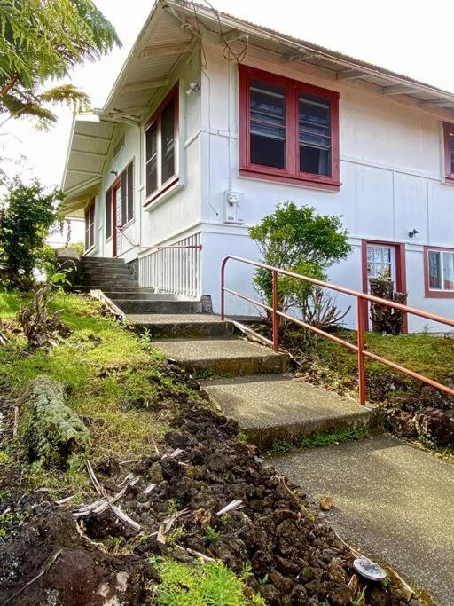 Your Hilo Homebase - Lovely 3 Bedroom In Heart Of Hilo With Ac! Bagian luar foto